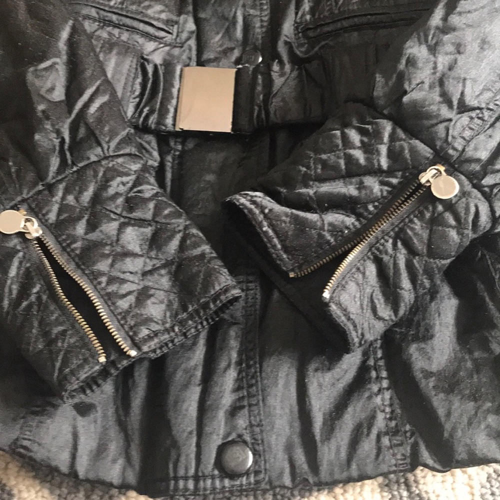 Jacket - Picture 4 of 5